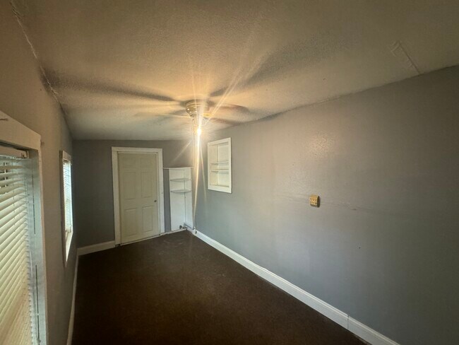 Building Photo - 1312 Brighton Ave
