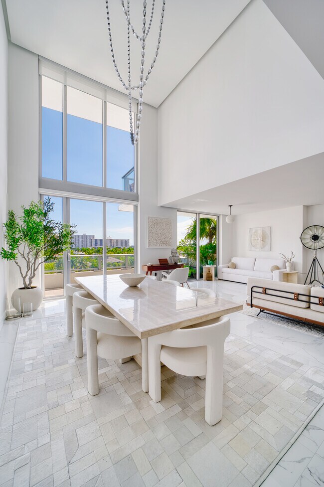 Building Photo - 330 Sunny Isles Blvd