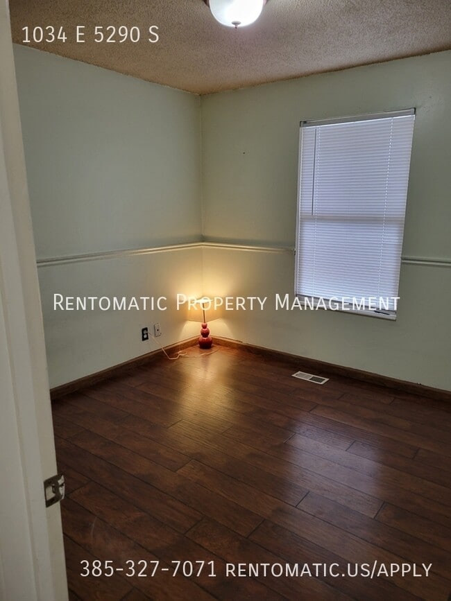 Foto del edificio - 1034 E 5290 S