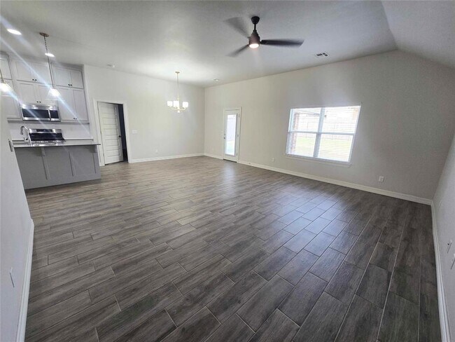 Foto del edificio - 9221 Anaum Ln