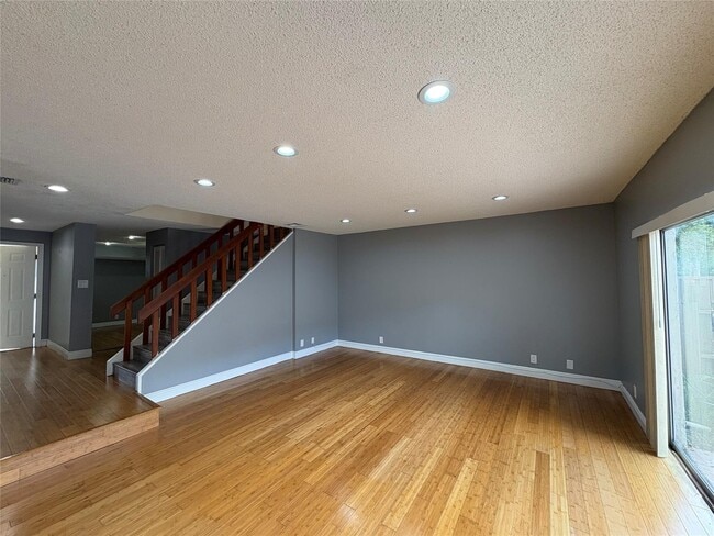 Building Photo - 8253 NW 8th Pl