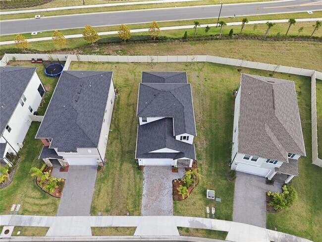 Foto del edificio - 11534 72nd Pl E