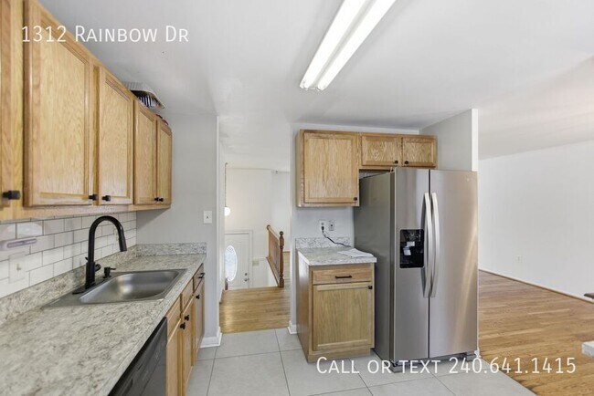 Foto del edificio - 1312 Rainbow Dr