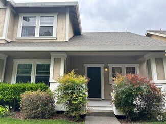 Building Photo - 430 Matteri Cir