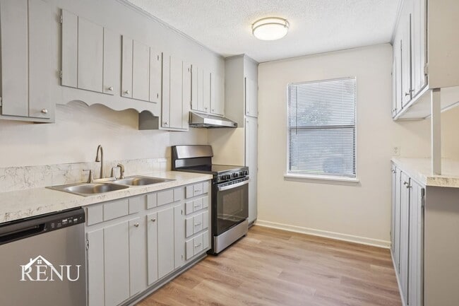 Interior Photo - Briarcliffe