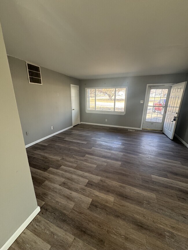 Foto del edificio - 919 SW Croix Pl