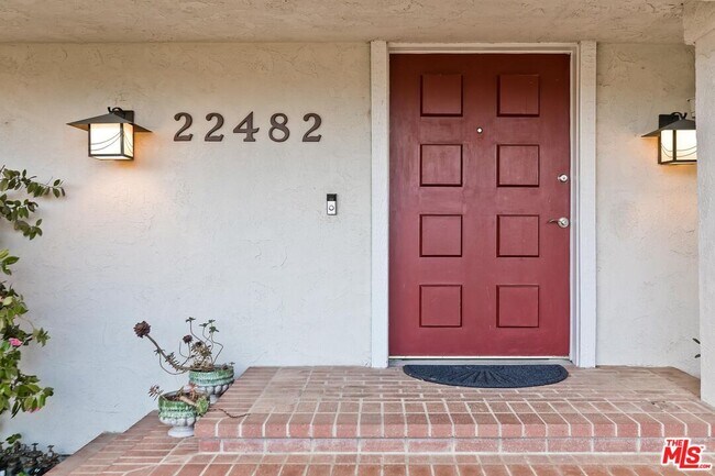 Building Photo - 22482 Calipatria Dr