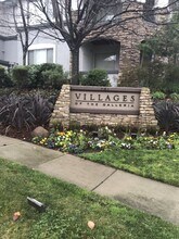 Building Photo - 701 Gibson Dr