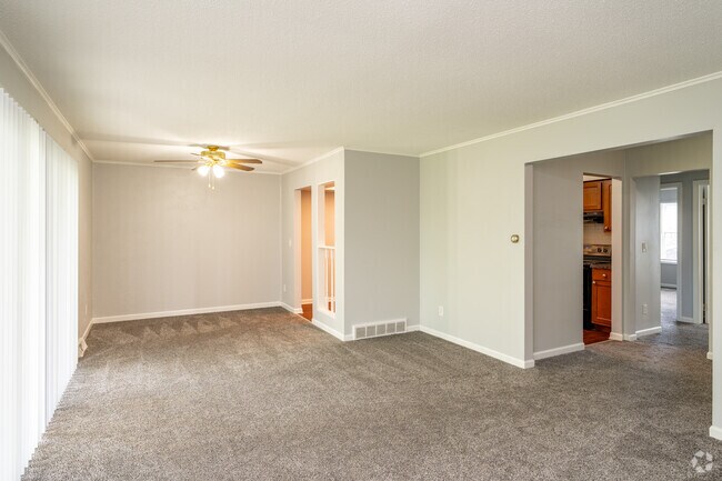 2 habitaciones, 1,5 baños - 1055 pies cuadrados - Comedor y sala de estar - Fountainview East Apartments