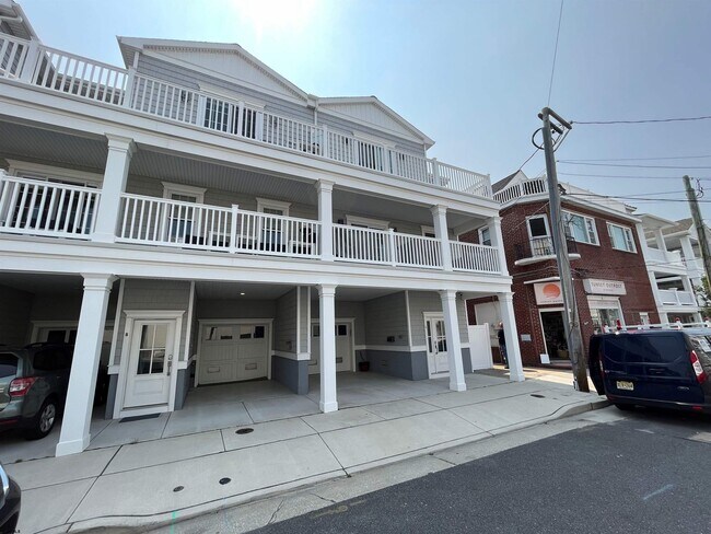 Foto del edificio - 7801 Atlantic Ave