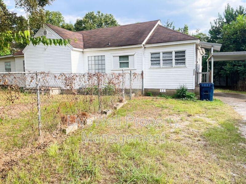 Primary Photo - 2503 20th St