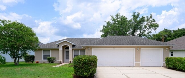 Building Photo - 1712 Arash Cir