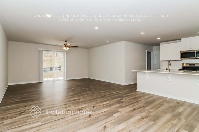 Foto del edificio - 364 Hollingswood Dr