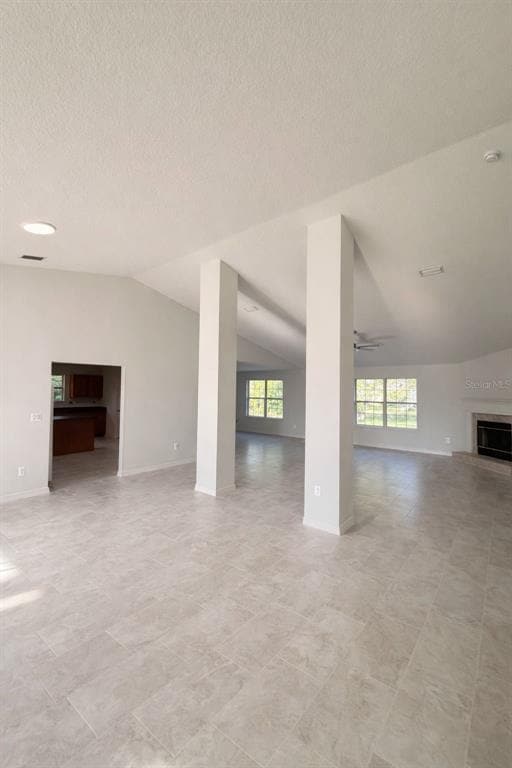 Building Photo - 31 Russkin Ln