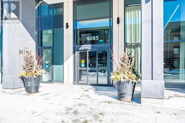 Building Photo - 4085-4085 Parkside Village Dr