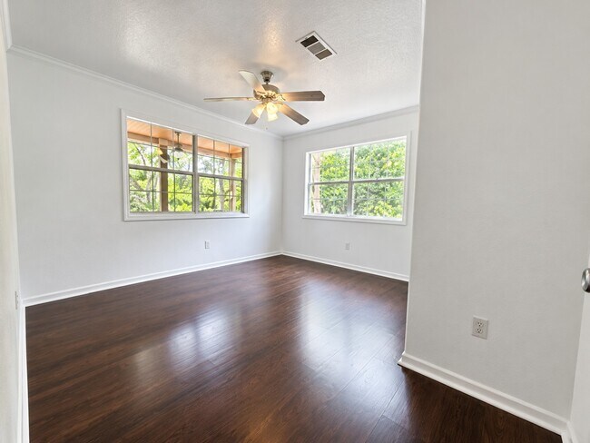 Building Photo - 12392 FM 1300
