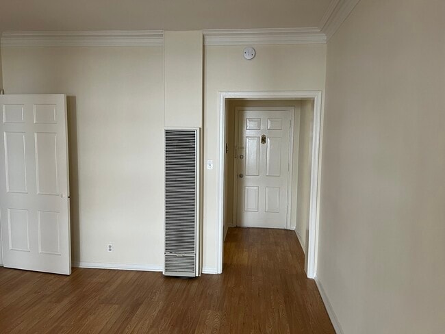 Foto del edificio - 309 S Berendo St