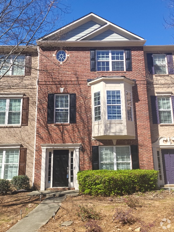 Building Photo - 607 Pecan Knoll Dr