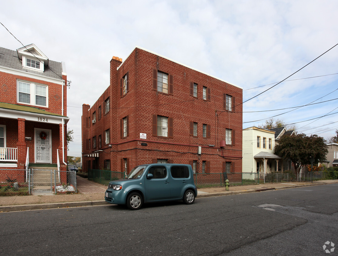 Primary Photo - 1026 45th St NE