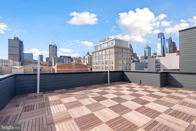 Foto del edificio - 225 N 12th St