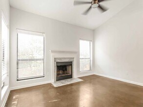 Building Photo - 2400 Julian St