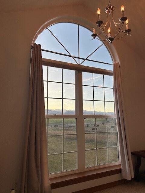 Foto del edificio - 2261 Poppy Ln