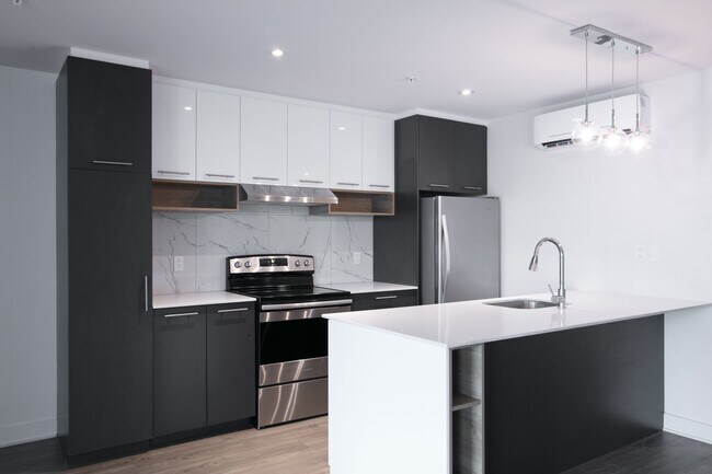 Photo du bâtiment - 9675 Av. Papineau