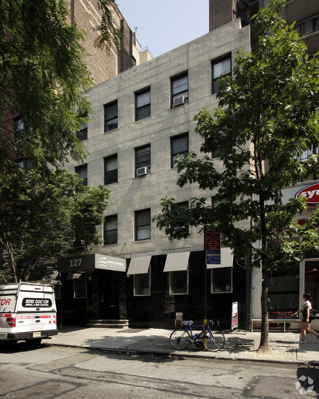 Primary Photo - 127-129 E 31st St