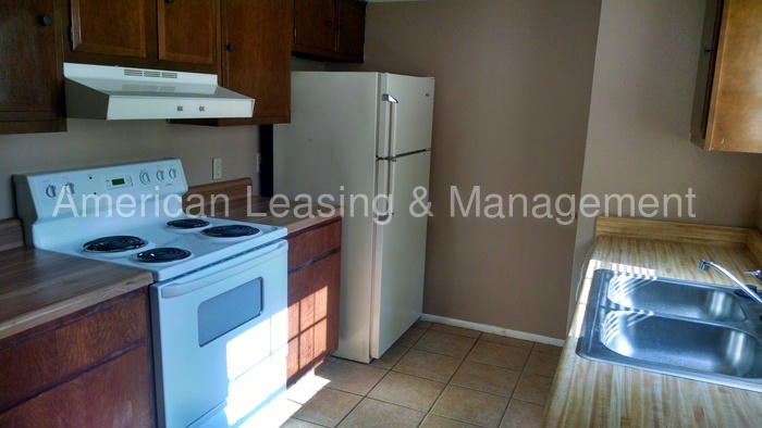 Building Photo - 2700 N 16th St