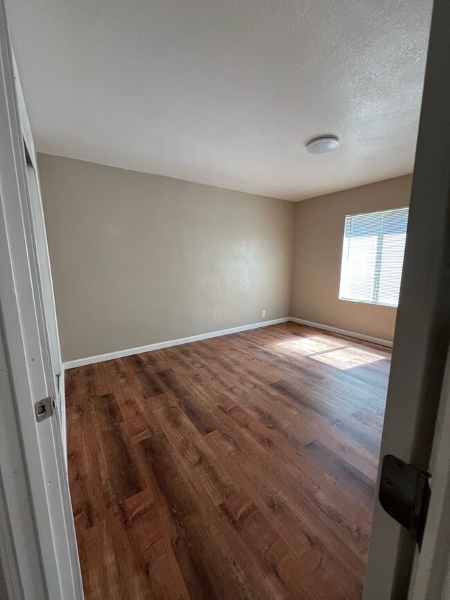 450 Poplar Ave, Manteca, CA 95336 Townhome Rentals in Manteca CA