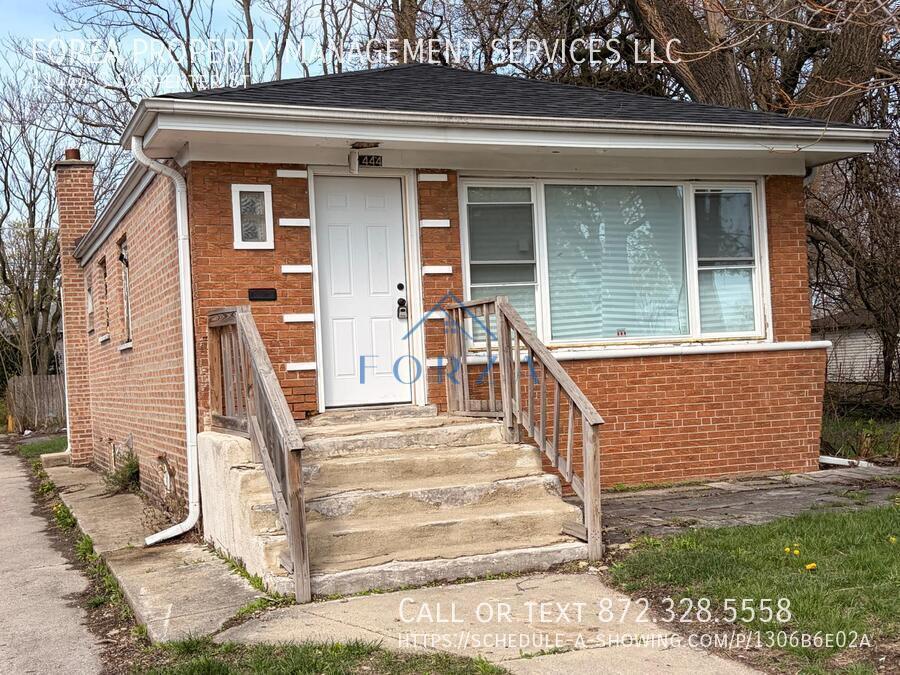 Foto del edificio - 11444 S Carpenter St