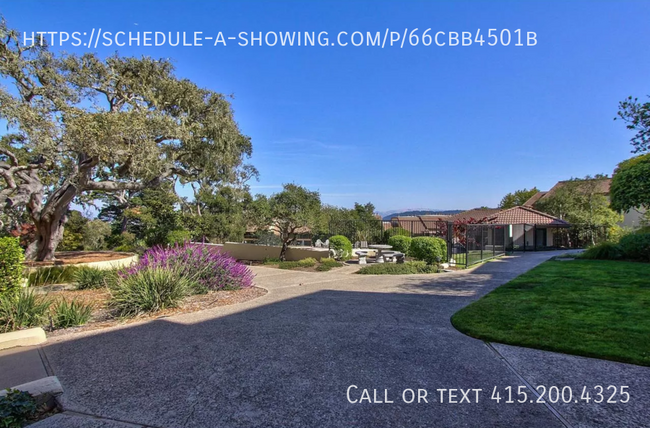 Foto del edificio - Pet Friendly 1 Bedroom 1 Bath in Monterey