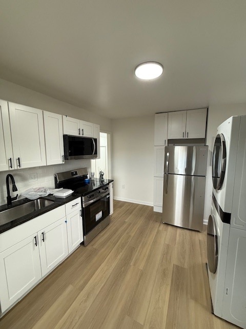 Building Photo - 356 Vine St