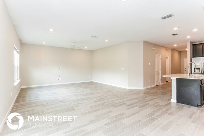 Foto del edificio - 9689 Lemon Grass Ln