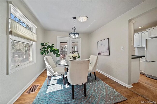 Foto del edificio - Charming Montclair Home