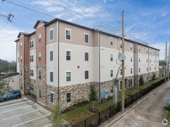 Exterior Photo - Oak Lofts Crossing