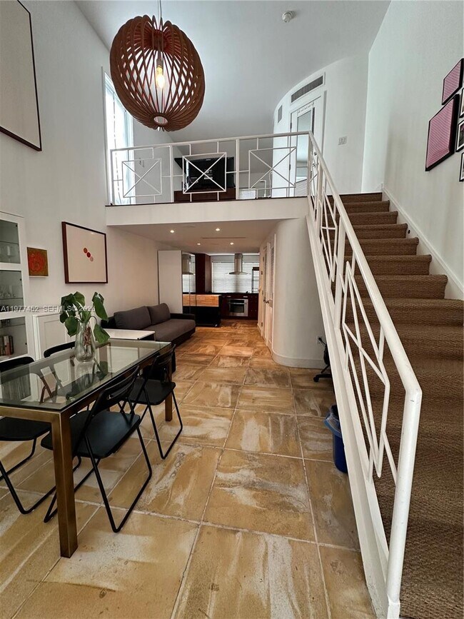 Foto del edificio - 6865 Bay Dr