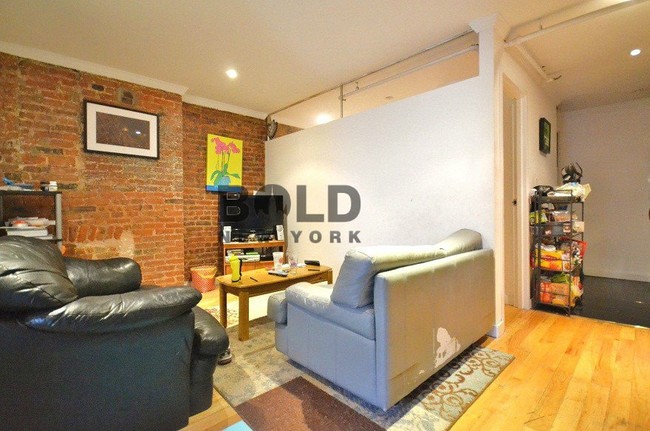 Foto del edificio - 161 Ludlow St