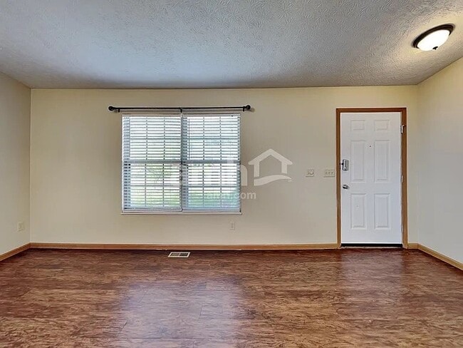 Foto del edificio - 3008 Old Warson Dr