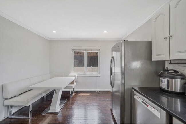 Foto del edificio - 722 N Ascan St