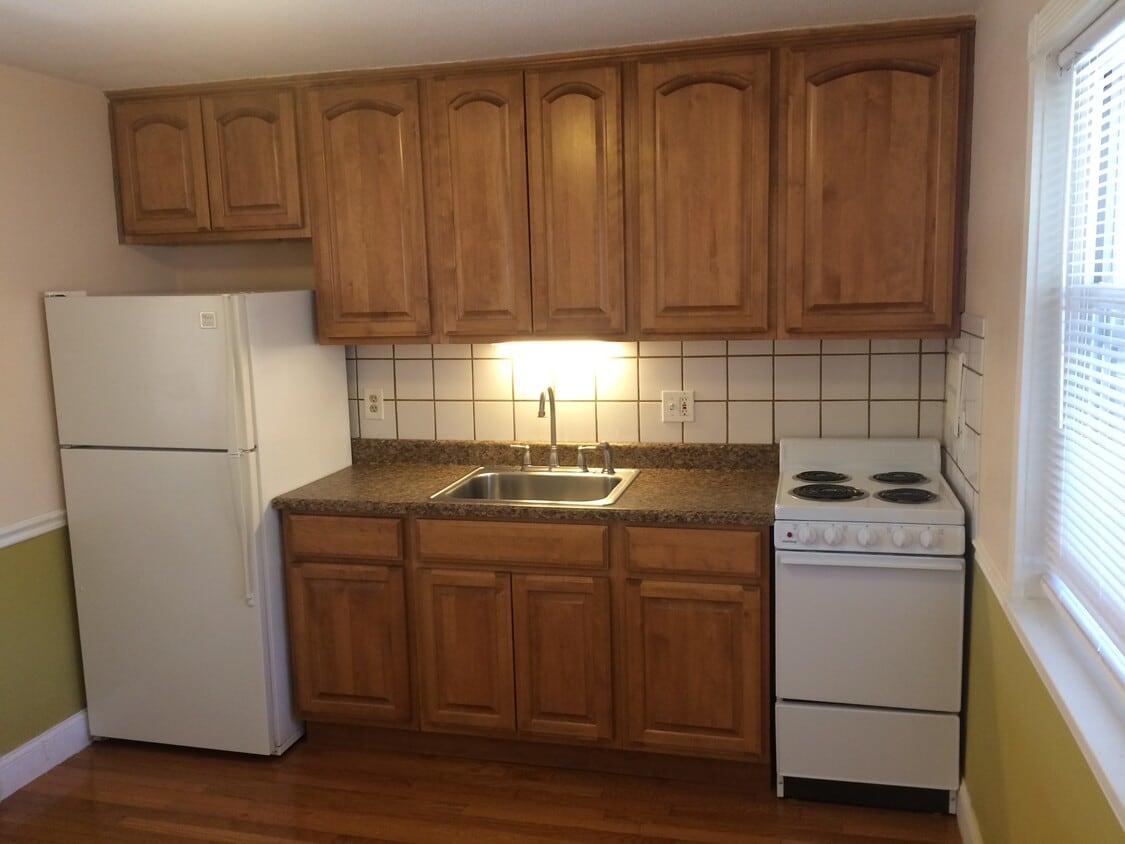 Photo - 4 Colonial Dr (Andover, MA)