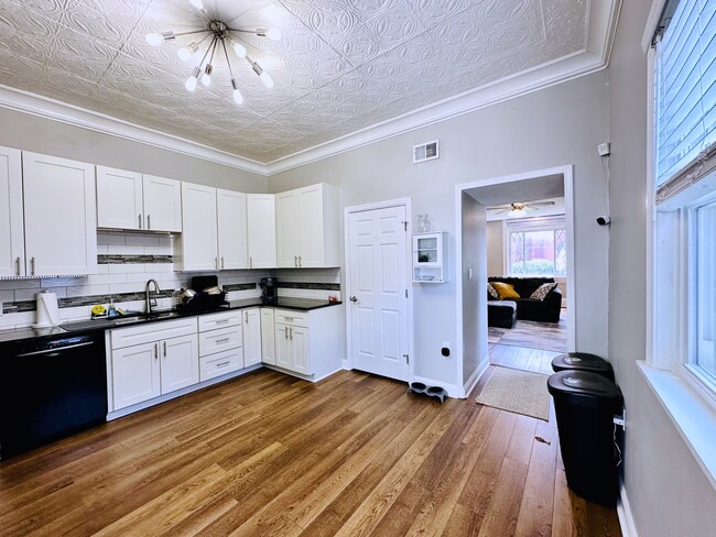 Kitchen - 2309 Sidney St