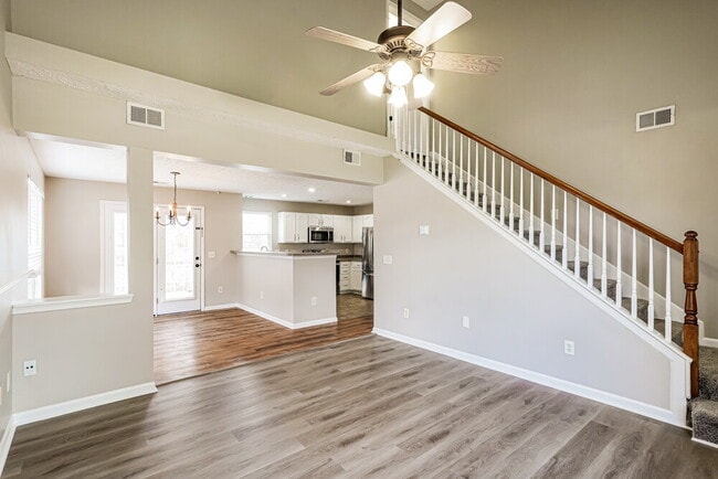 Building Photo - 3208 Nicole Dr