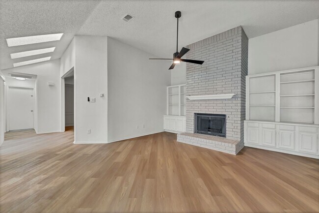 Building Photo - 4051 Saint Christopher Ln