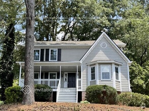 Building Photo - 129 Parks Cir