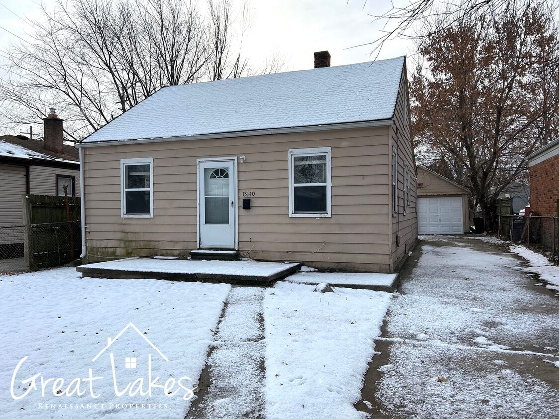 Foto principal - Lovely 3 Bedroom 1 Bathroom now available for rent