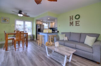 Building Photo - 4314 S Ocean Blvd