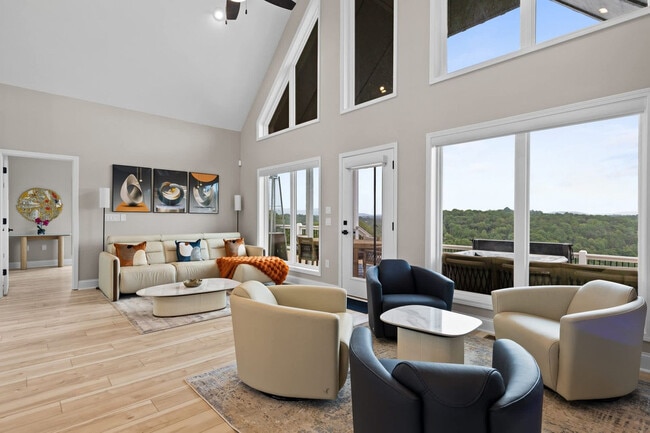 Building Photo - 94 River Knl Trl