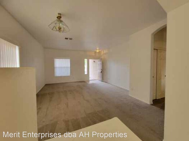 Building Photo - 4 br, 2 bath House - 3659 S JOSHUA TREE LN