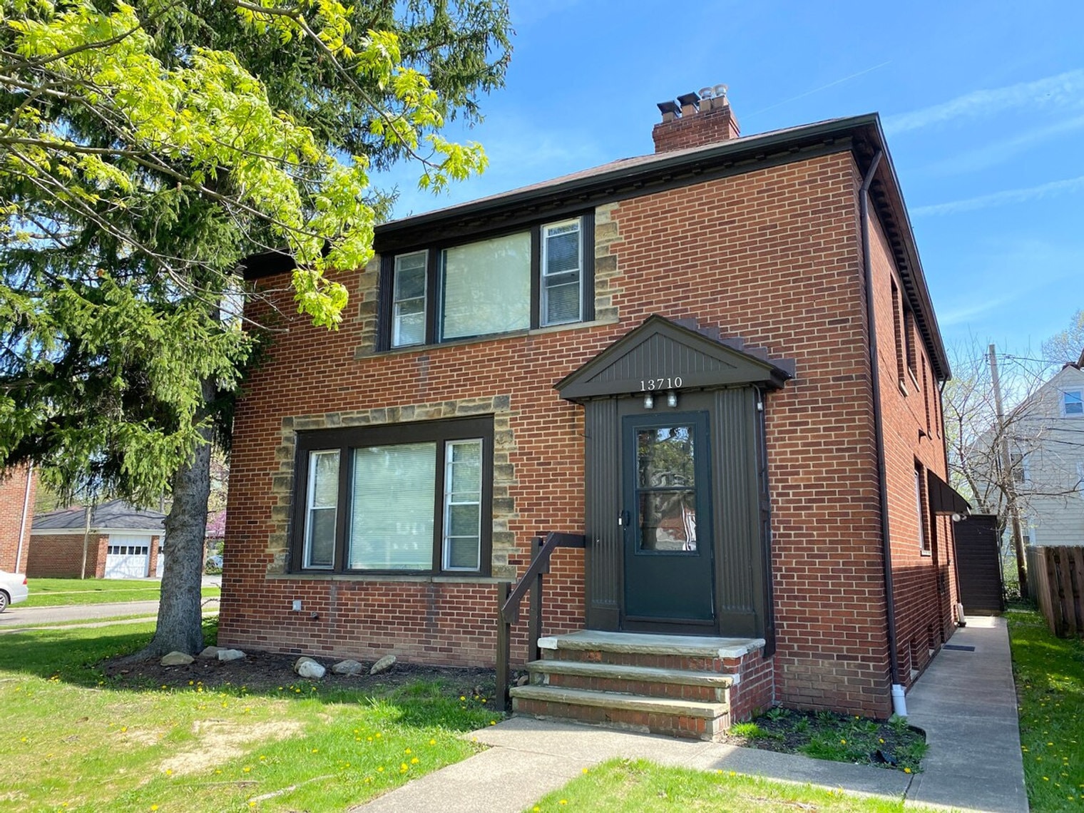 3698 Washington Blvd University Heights, OH 44118 – photo 3
